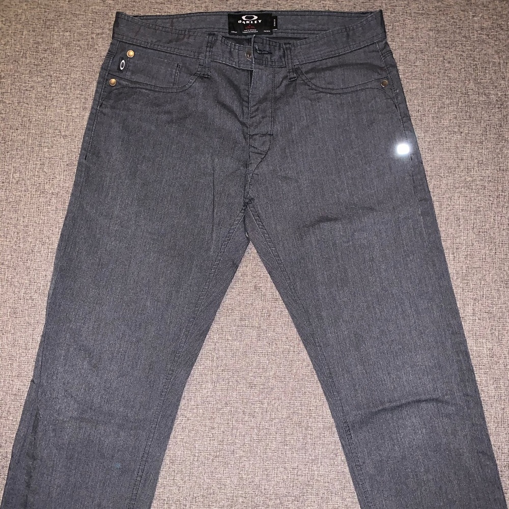 Oakley Jeans